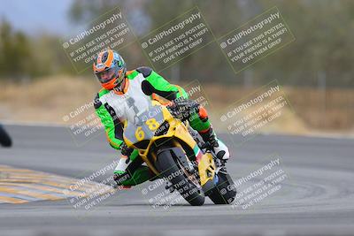 media/Jan-15-2023-SoCal Trackdays (Sun) [[c1237a034a]]/Turn 3 (1115am)/